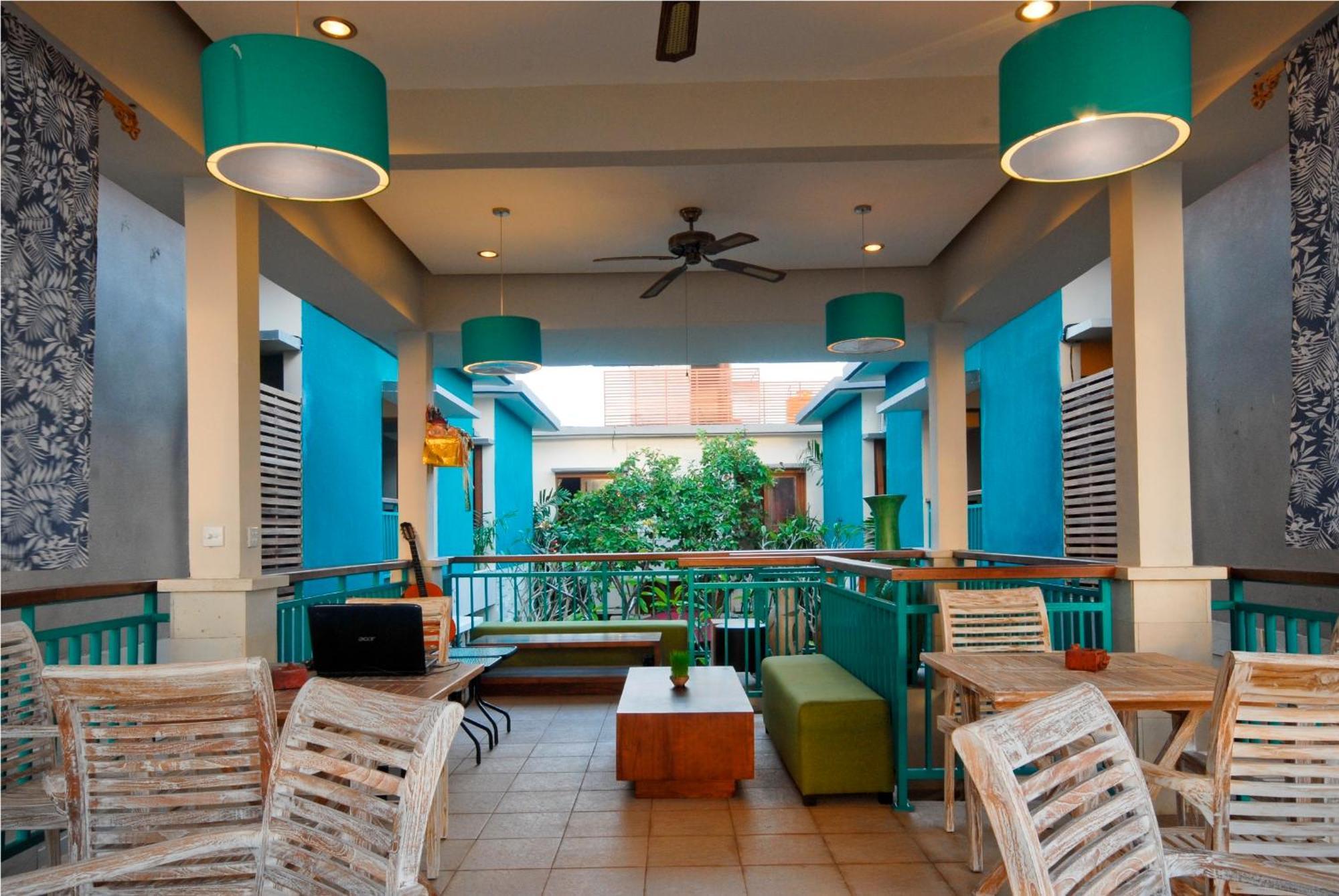 The Green Zhurga Suite Kerobokan  Luaran gambar