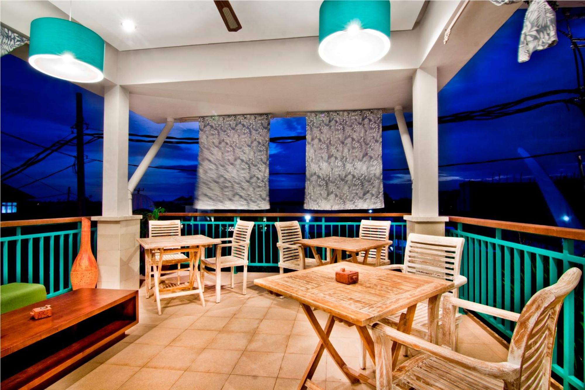 The Green Zhurga Suite Kerobokan  Luaran gambar